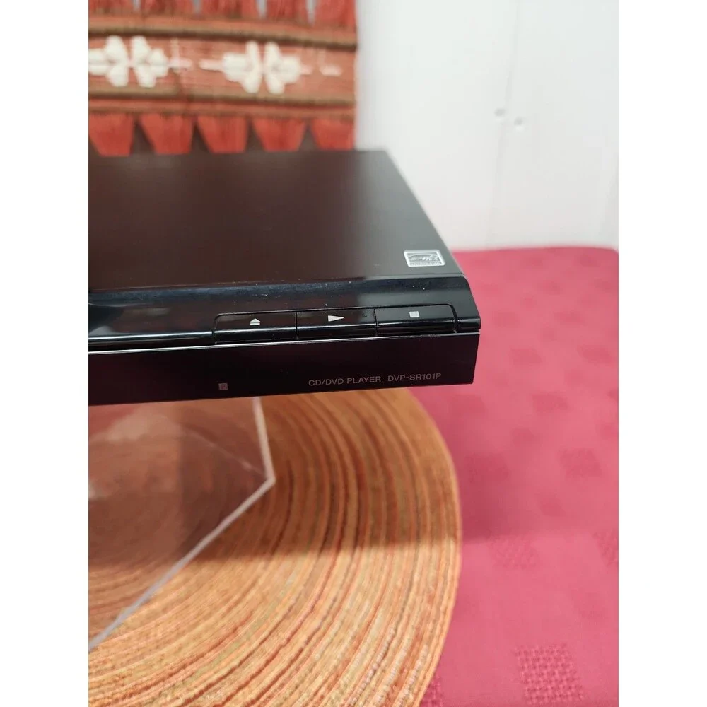 Sony DVP-SR201P DVD Player